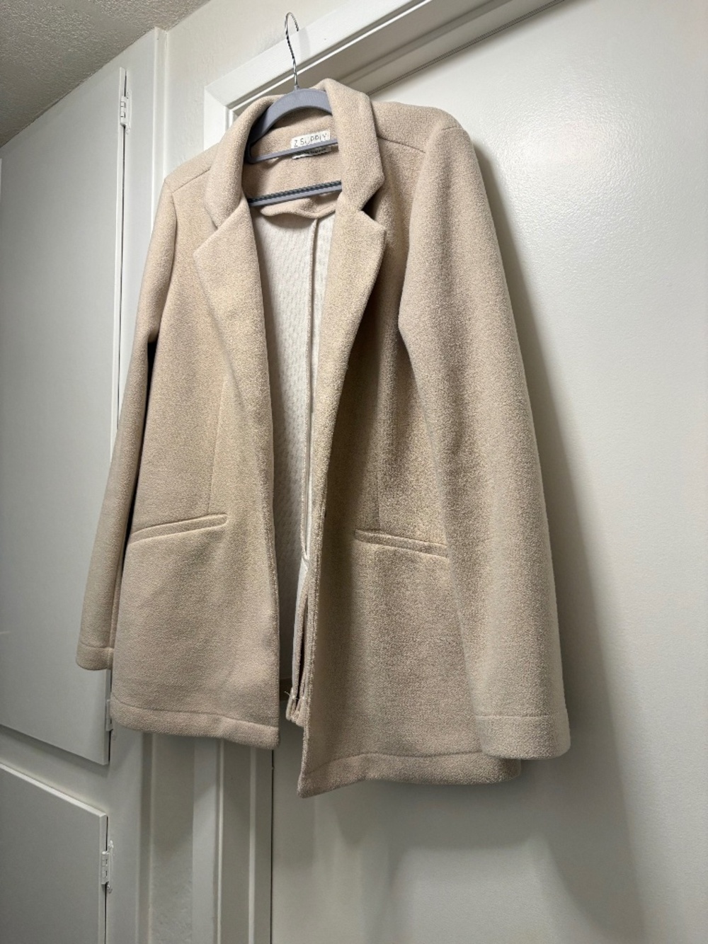 Z Supply cream colored knit blazer - size medium